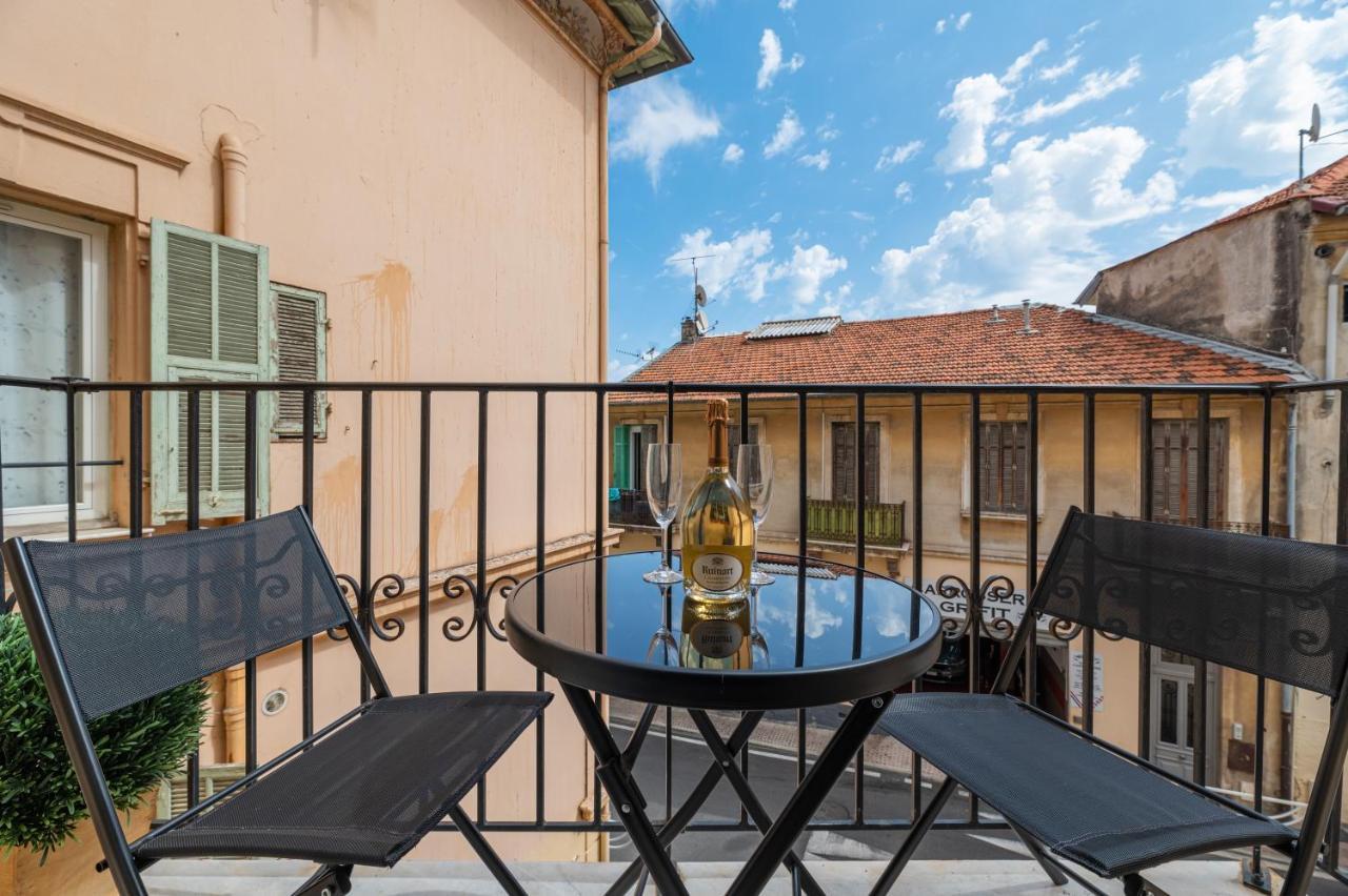 Superbe Appartement Avec Balcon Proche Monaco Beausoleil Kültér fotó